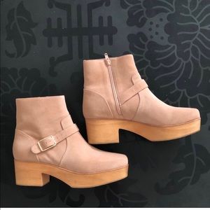 Charlotte Stone platform ankle boot Suede